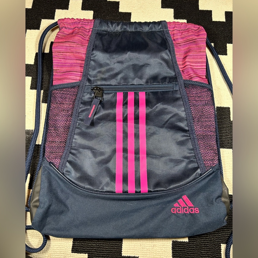 ADIDAS, drawstring backpack!! - Picture 3 of 12